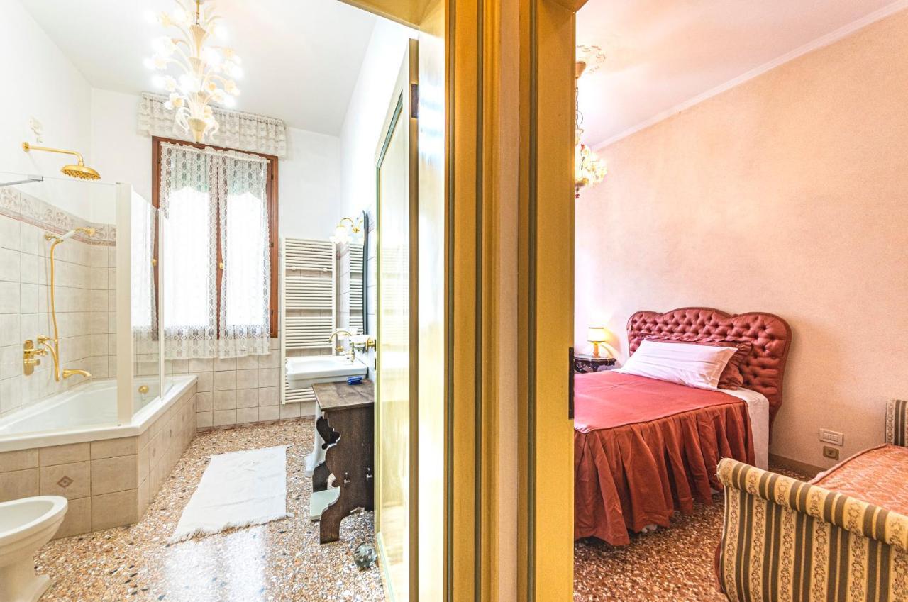 Casa Vescovo, Free Wi-Fi Near San Marco Square Lägenhet Venedig Exteriör bild