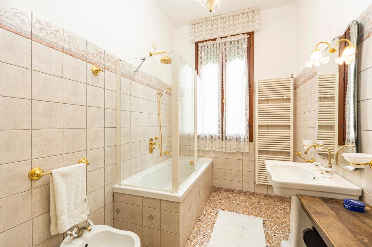 Casa Vescovo, Free Wi-Fi Near San Marco Square Lägenhet Venedig Exteriör bild